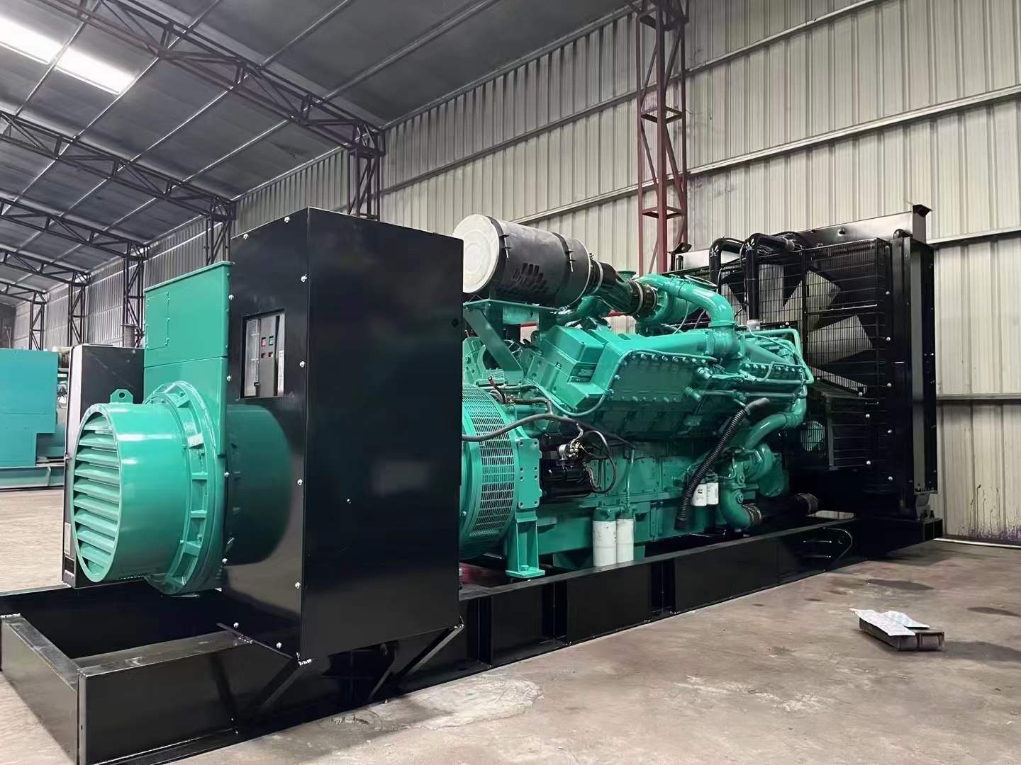 永宁如何降低 800kW 柴油发电机输出电流的波动？