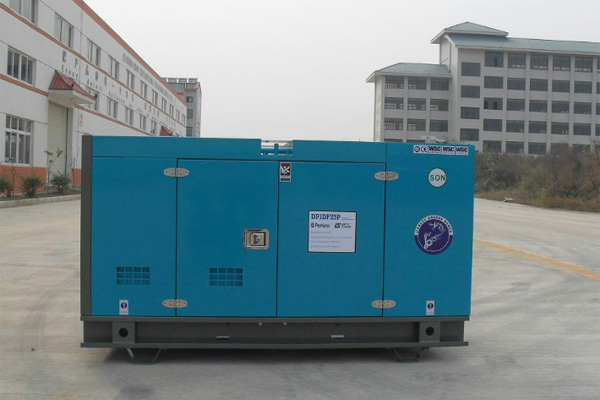 永宁发电机租赁如何正确安装空气滤清器？