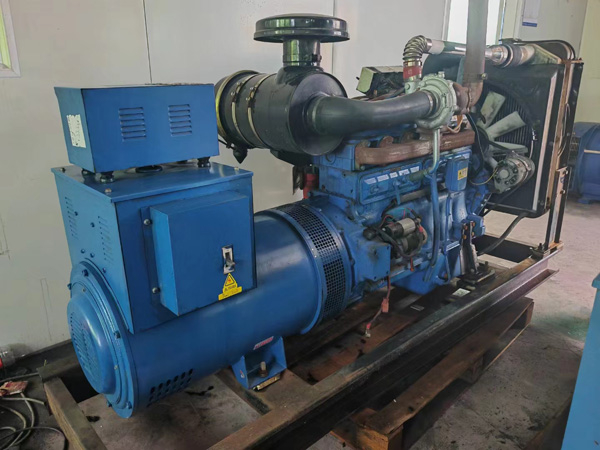 永宁100kW柴油发电机组使用多级机油有哪些优缺点？
